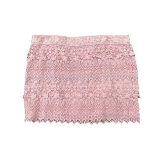 Sz-10-American Eagle Outfitters pink lined skirt with lace overlay